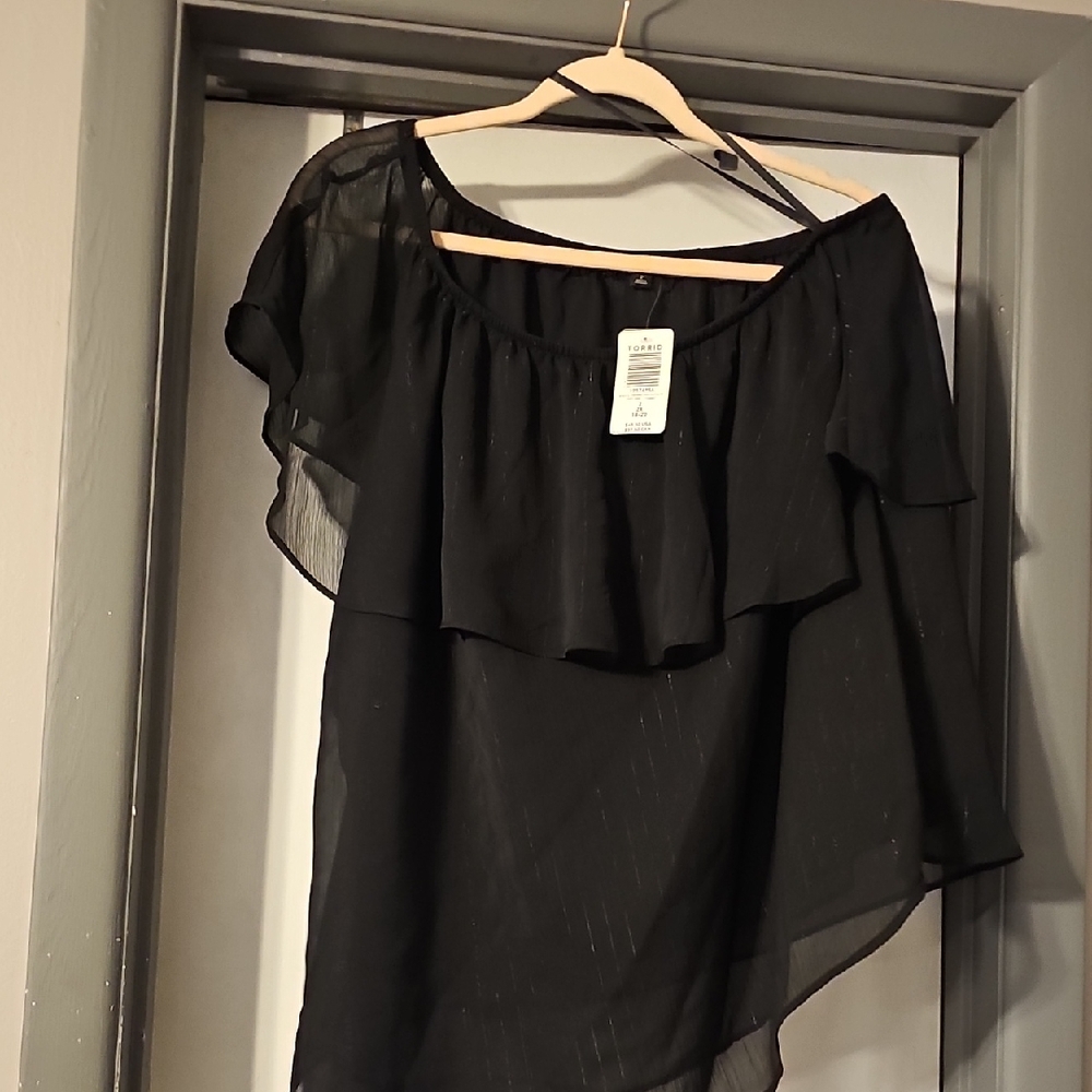 Elegant Black Off-Shoulder Women's Top By Torrid